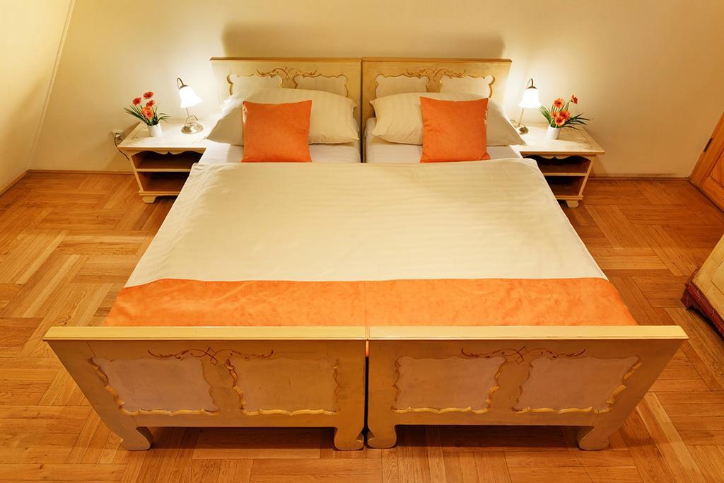 Penzion U Kriveho psa Frýdek-Místek Zimmer foto