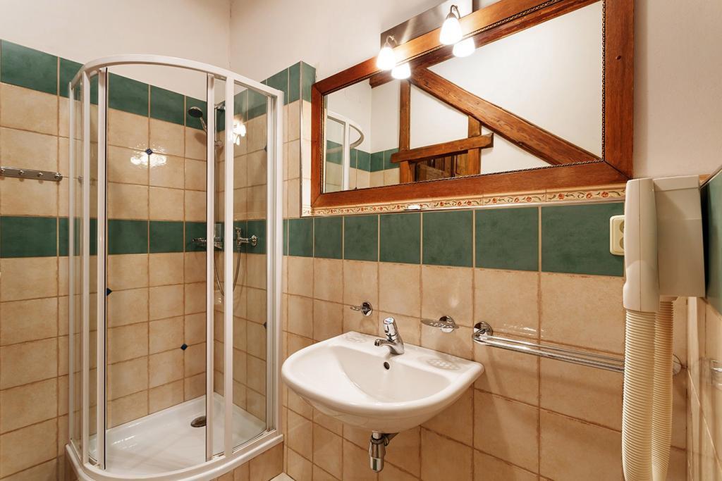 Penzion U Kriveho psa Frýdek-Místek Zimmer foto