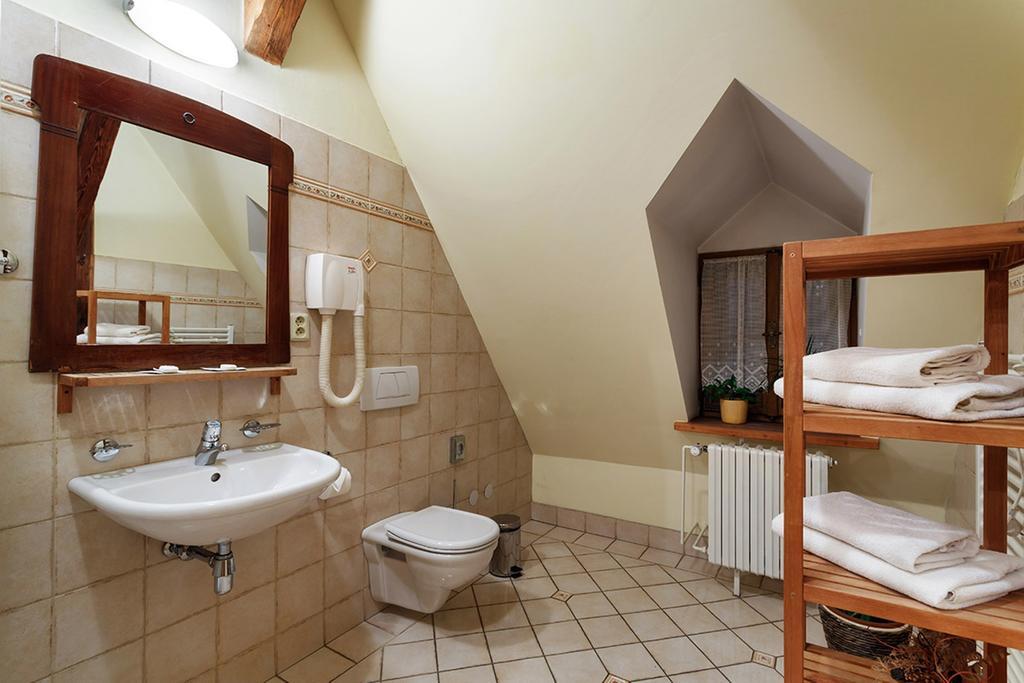 Penzion U Kriveho psa Frýdek-Místek Zimmer foto
